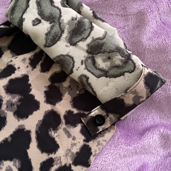 SHEIN CURVE Plus Size Women’s Tunic - Picture 8 of 10